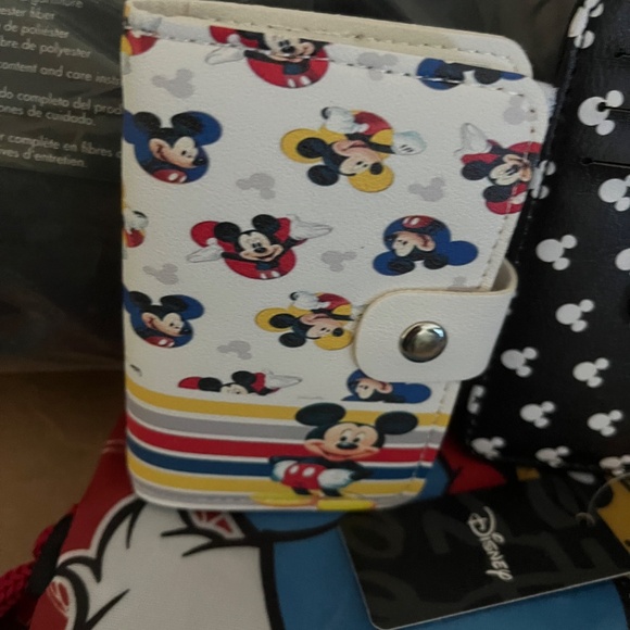 Mickey Mouse bundle - Picture 8 of 8